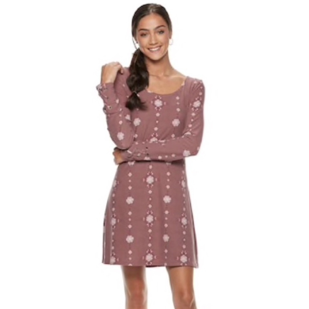 NWOT Mudd Juniors lace up sleeve jersey knit dress